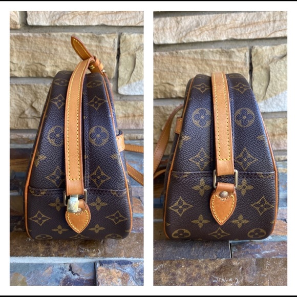 Louis Vuitton Crossbody - Picture 5 of 15